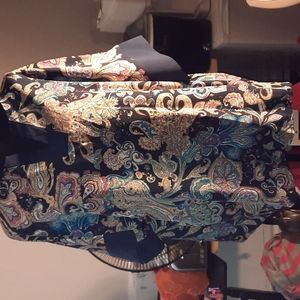 Gorgeous women's blouse nwot